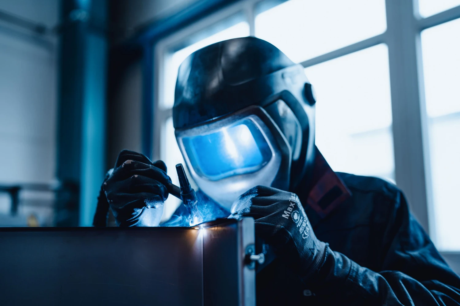 Phoenix Industy Solutions - Blechbearbeitung & Laserschweißen - Schweißen